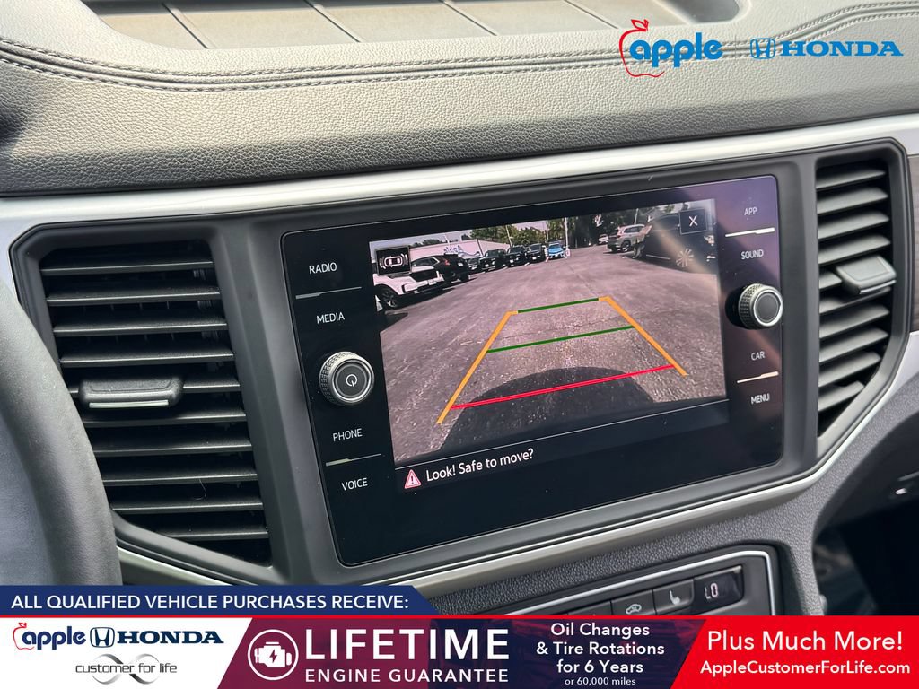 Used 2021 Volkswagen Atlas SE w/ Panoramic Sunroof Package AWD/4WD image 13