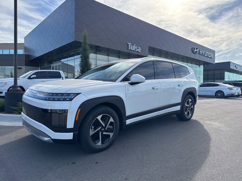 New 2026 Hyundai Ioniq 9 SE image 1