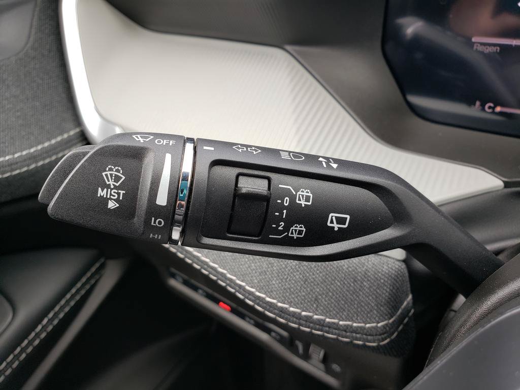 New 2026 Jeep Cherokee Laredo AWD/4WD image 23