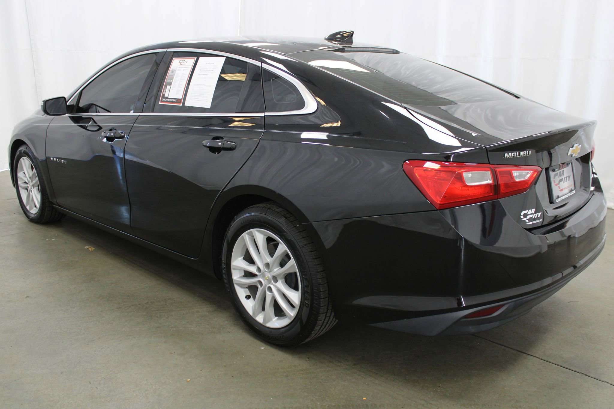 Used 2018 Chevrolet Malibu LT image 7