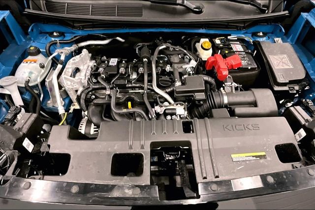 New 2025 Nissan Kicks SR w/ Illumination Package image 12