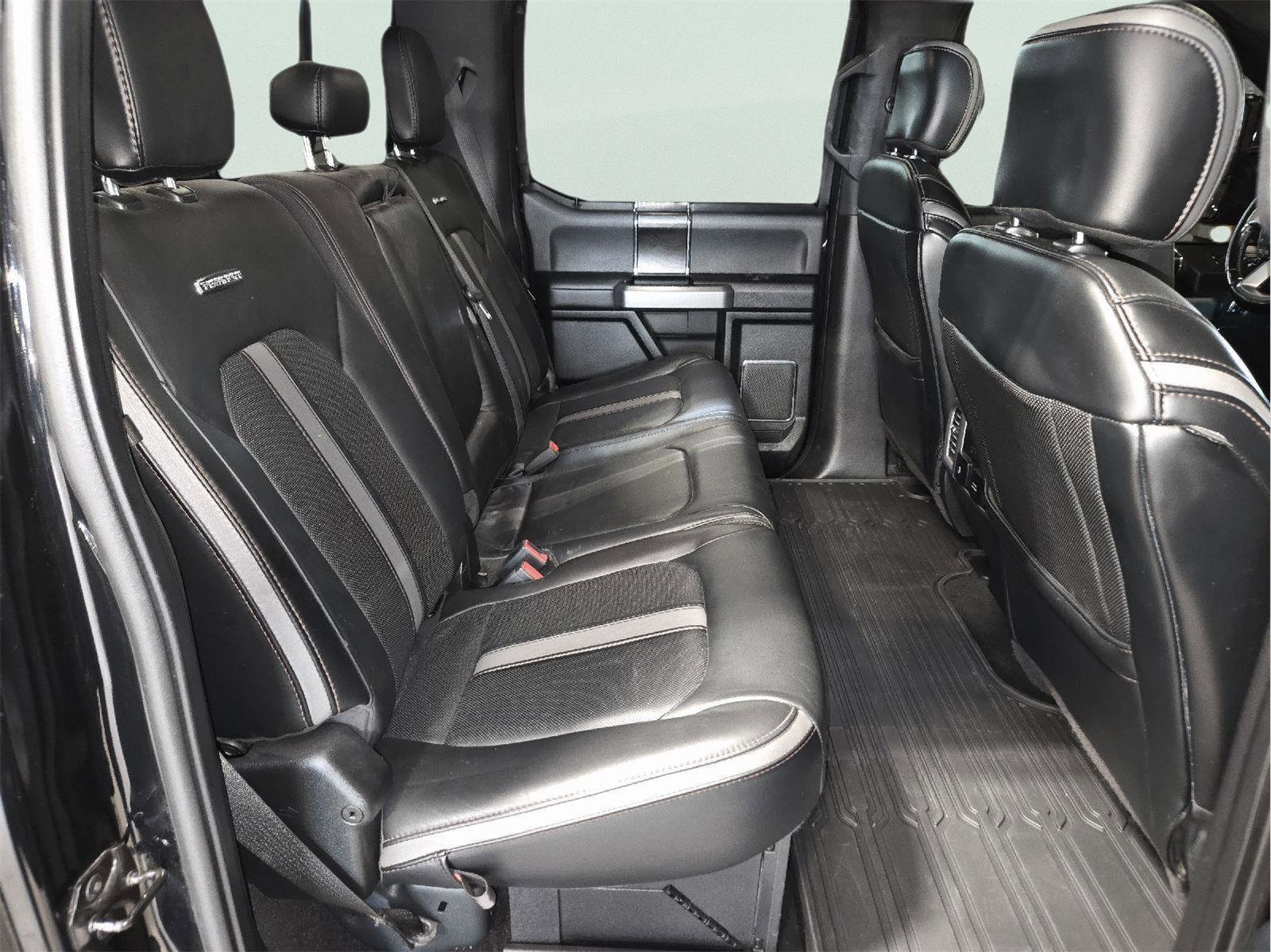 Used 2019 Ford F350 Platinum w/ Platinum Ultimate Package AWD/4WD image 31