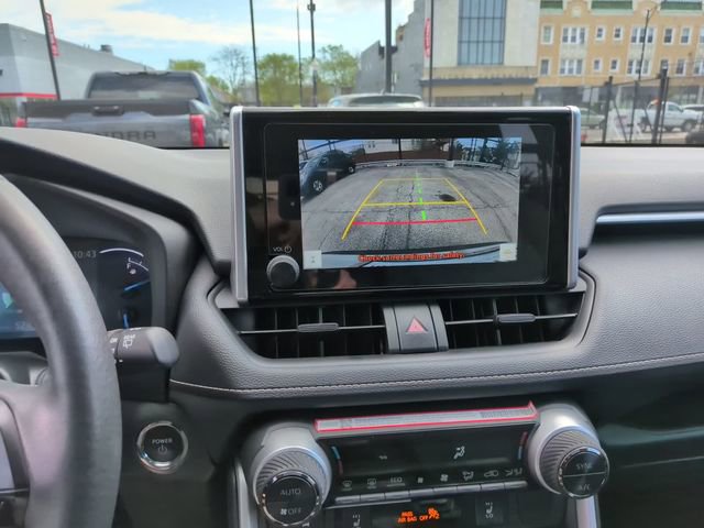 Used 2025 Toyota RAV4 XLE w/ Convenience Package AWD/4WD image 20