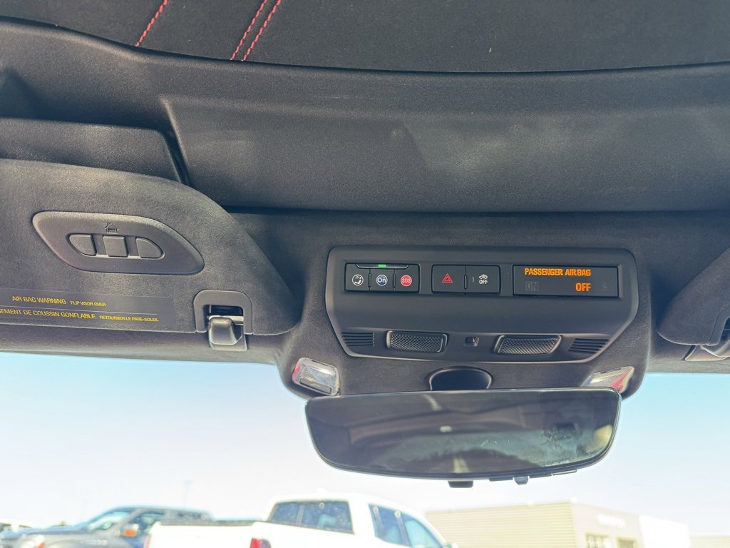 Used 2020 Chevrolet Corvette Stingray Premium Cpe w/ 3LT Preferred Equipment Group image 33