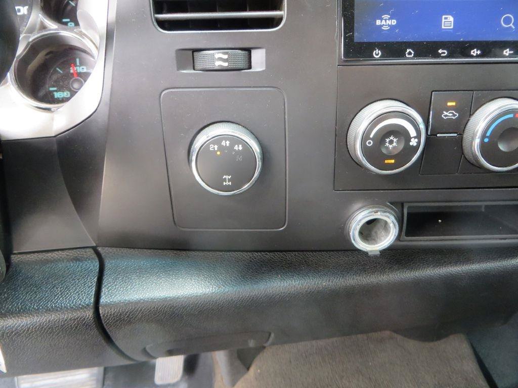 Used 2008 Chevrolet Silverado 2500 LT w/ Suspension Package, Off-Road AWD/4WD image 23