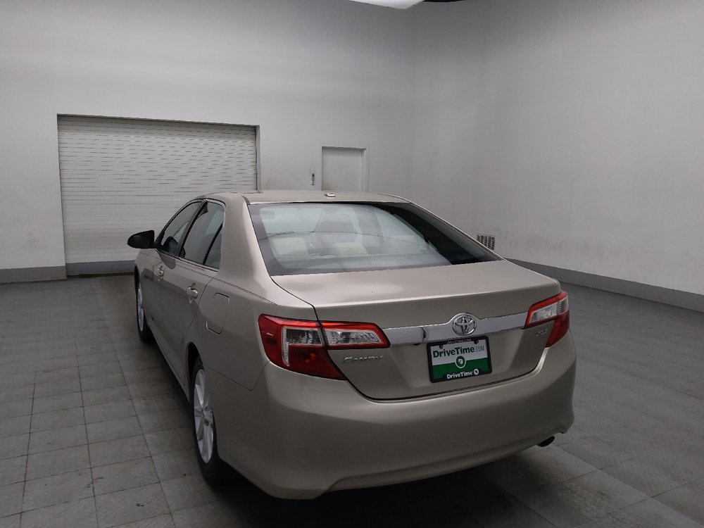 Used 2014 Toyota Camry XLE w/ Leather Package image 5