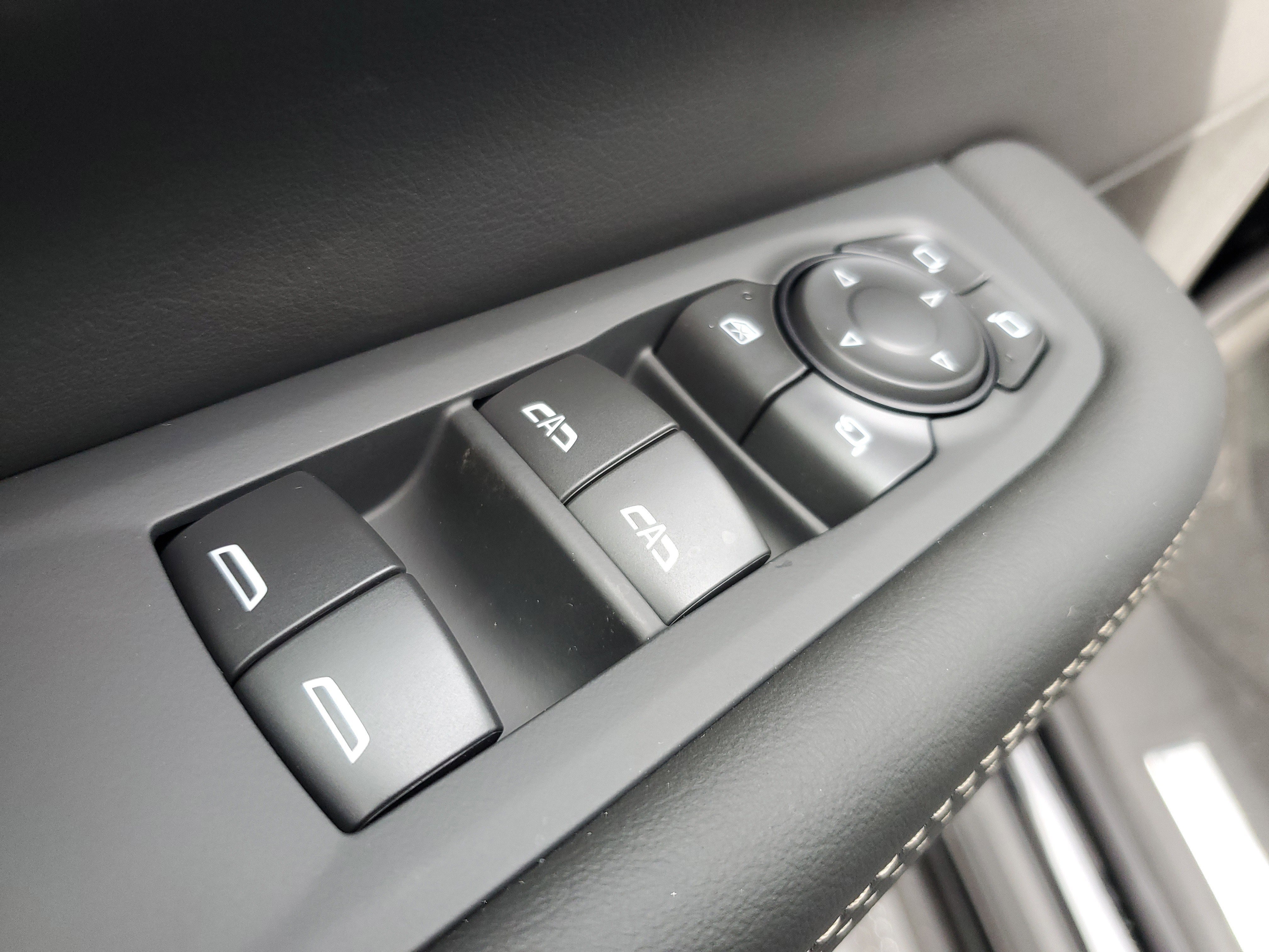 New 2026 GMC Yukon Elevation image 19