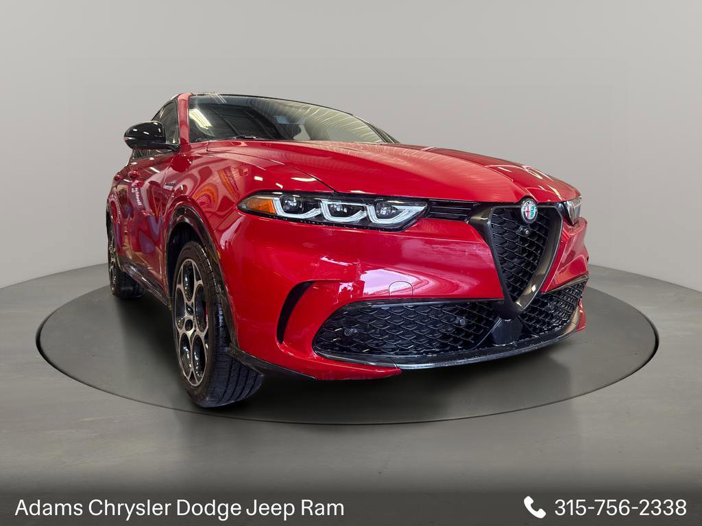 Used 2024 Alfa Romeo Tonale Veloce w/ Active Assist Package image 1