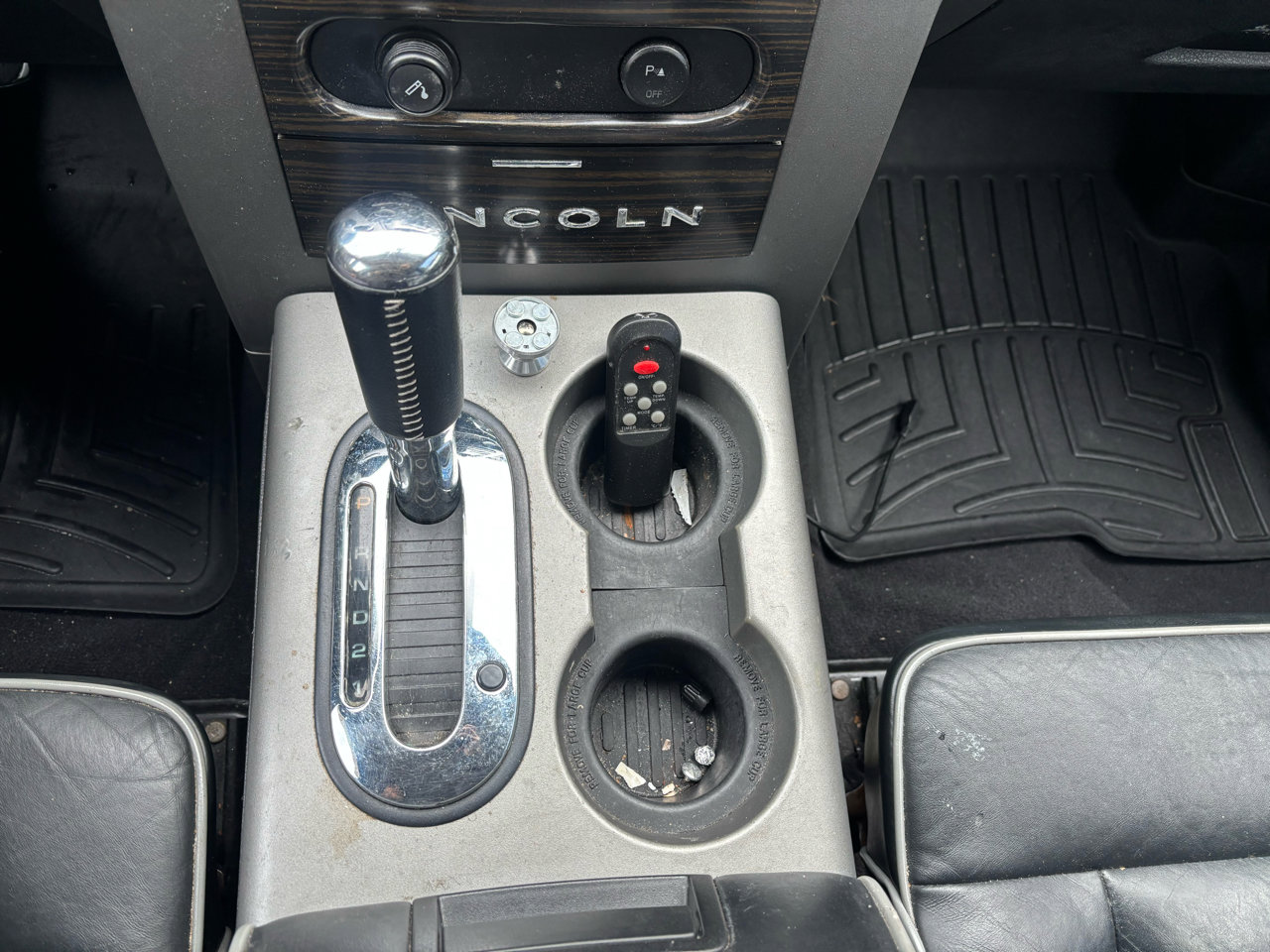 Used 2007 Lincoln Mark LT 4x4 image 13