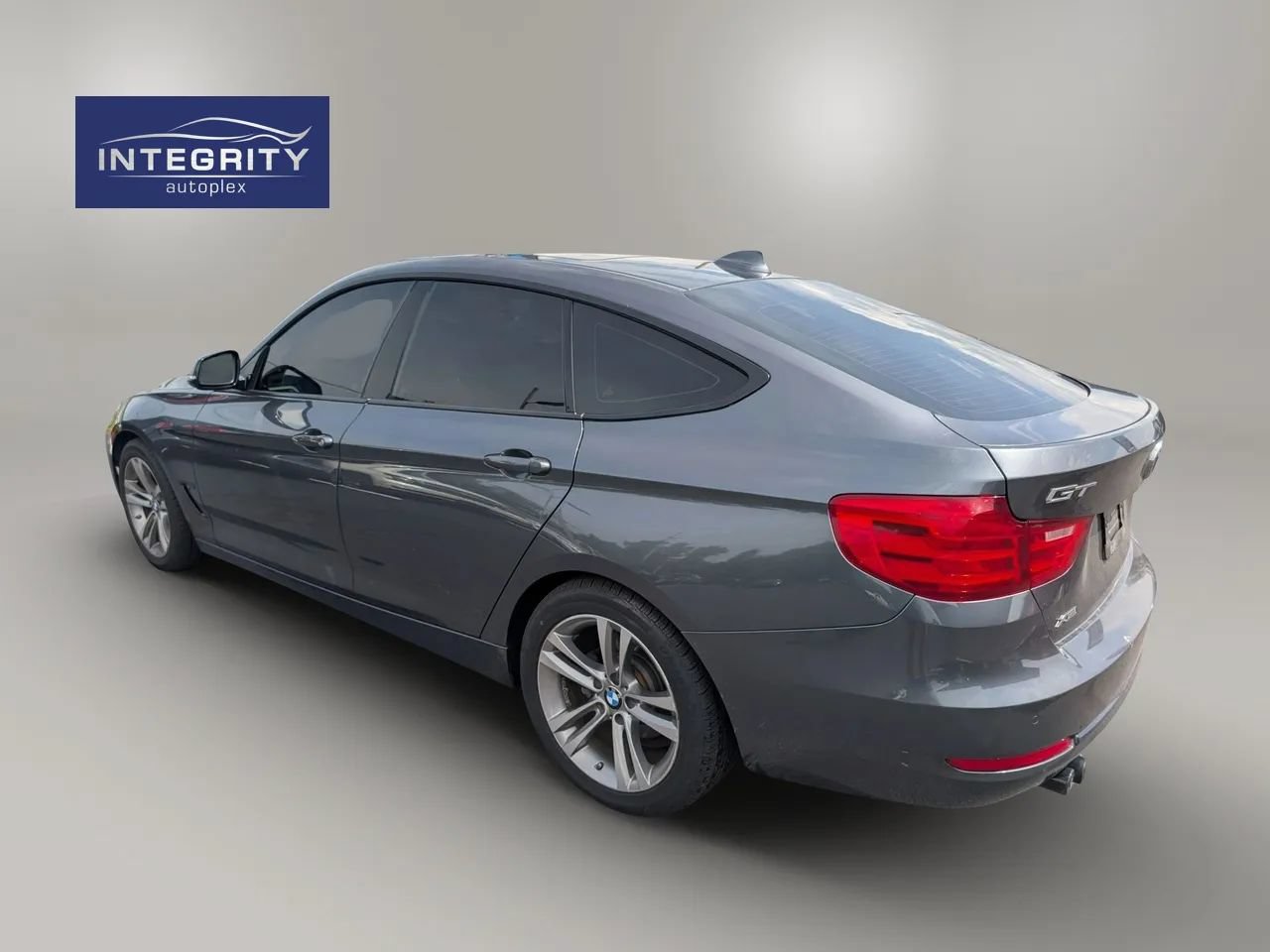 Used 2016 BMW 328i Gran Turismo xDrive AWD/4WD image 4