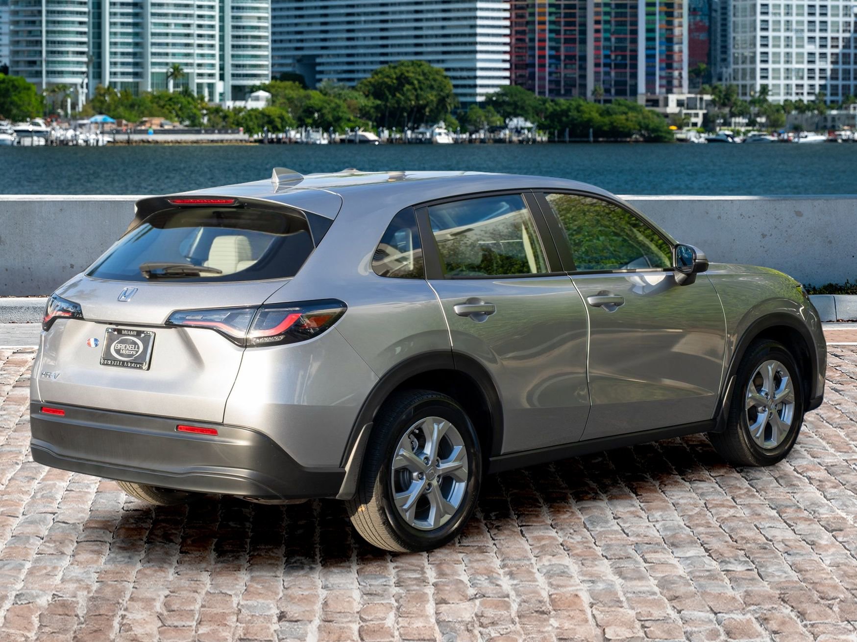 Certified 2023 Honda HR-V LX image 4