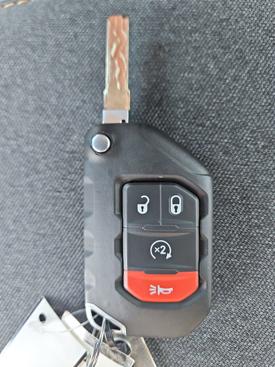 New 2025 Jeep Wrangler Sport S image 31