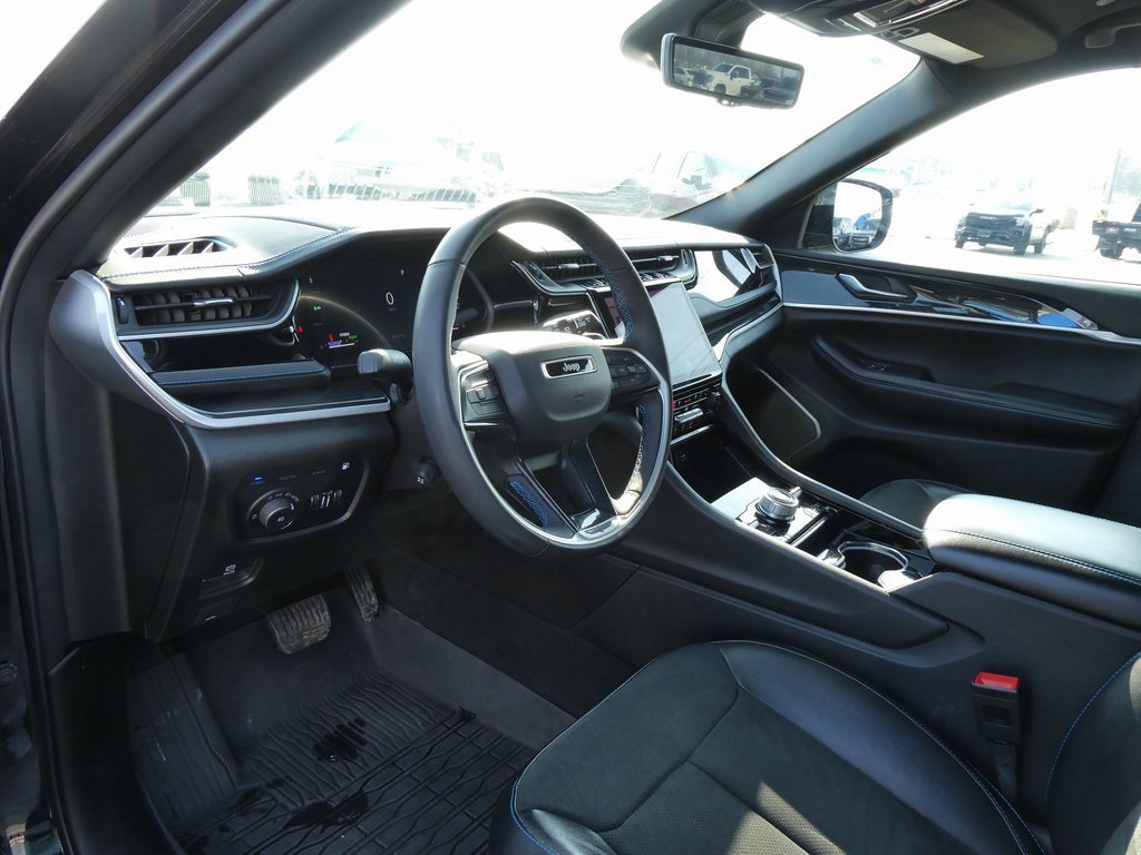 Used 2022 Jeep Grand Cherokee Trailhawk w/ Advanced Protech Group II image 24