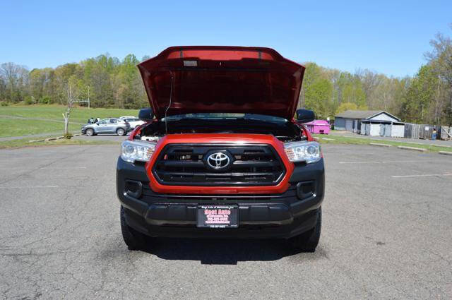 Used 2017 Toyota Tacoma 4x4 Access Cab image 59