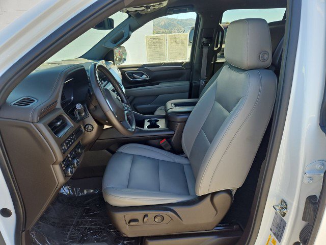 Used 2022 Chevrolet Tahoe Z71 w/ Luxury Package AWD/4WD image 19