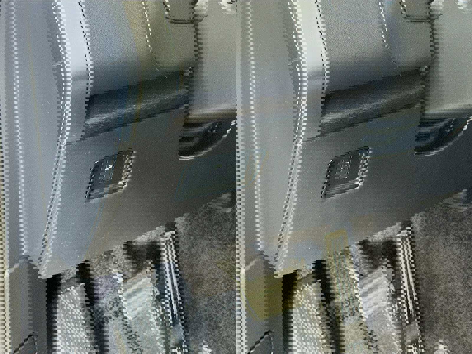 Used 2023 Land Rover Range Rover First Edition image 10