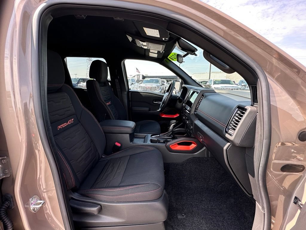 Used 2024 Nissan Frontier PRO-4X w/ Off-Road Protection Package AWD/4WD image 12