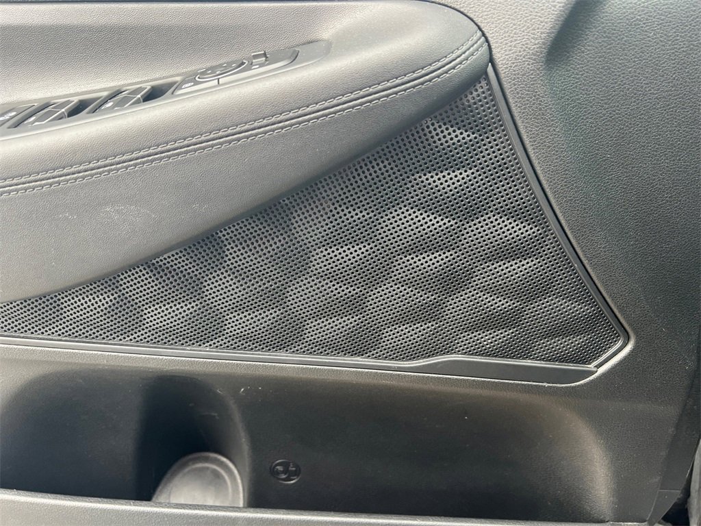 Used 2023 Hyundai Santa Fe SEL image 13