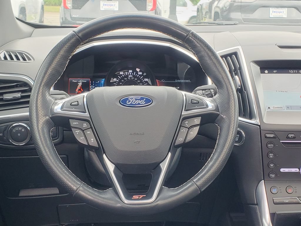 Used 2019 Ford Edge ST w/ Equipment Group 401A AWD/4WD image 27