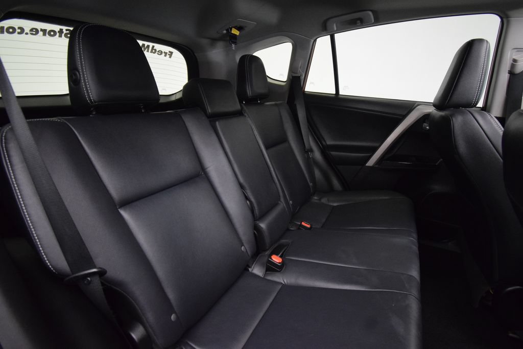 Used 2016 Toyota RAV4 Limited AWD/4WD image 26