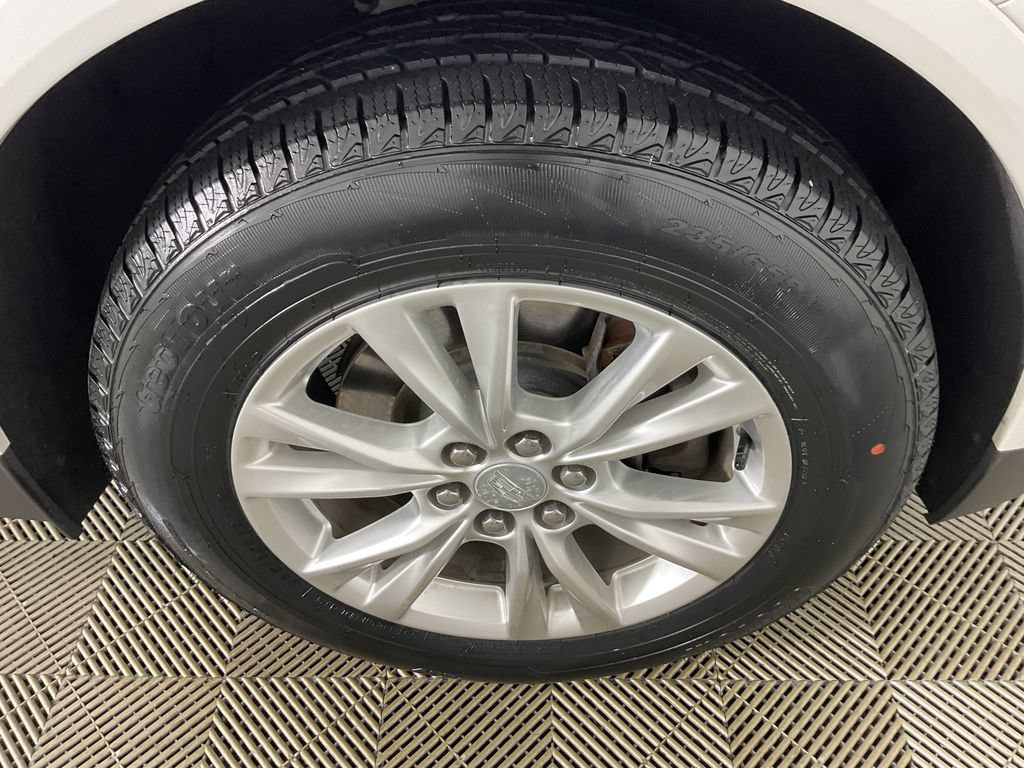 Used 2022 Cadillac XT5 Luxury AWD/4WD image 11