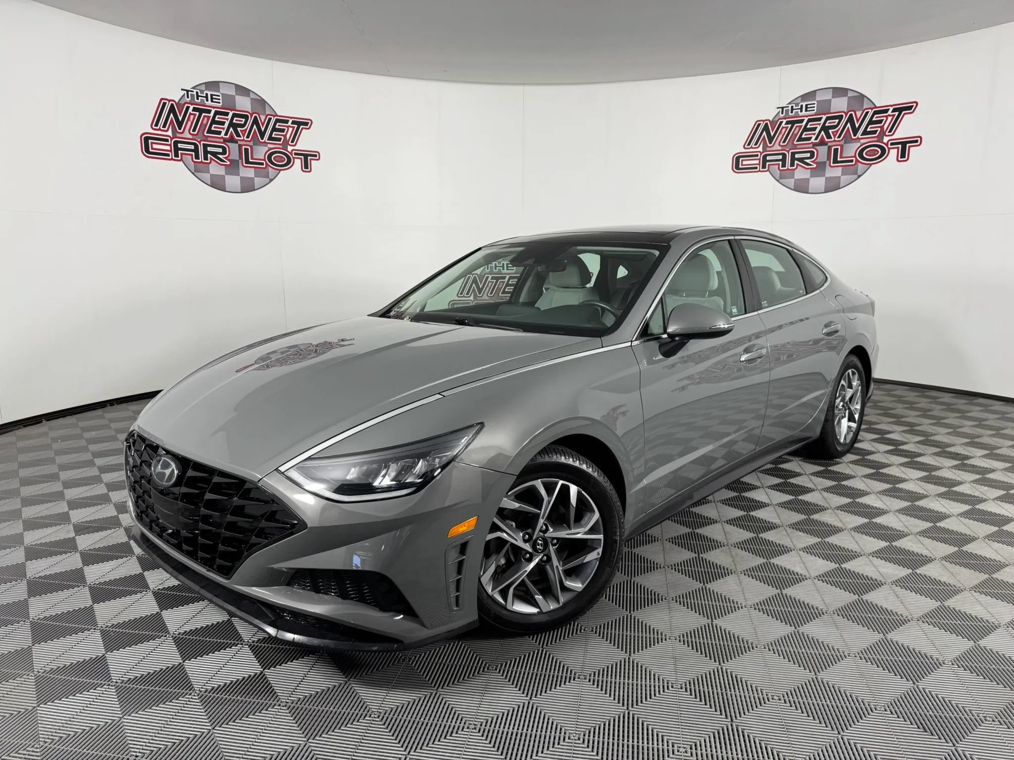 Used 2021 Hyundai Sonata SEL w/ Convenience Package