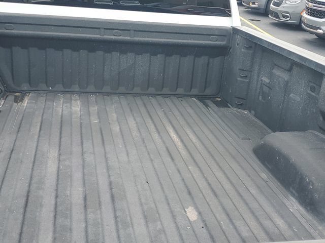 Certified 2022 Chevrolet Silverado 2500 Custom w/ Custom Value Package AWD/4WD image 8