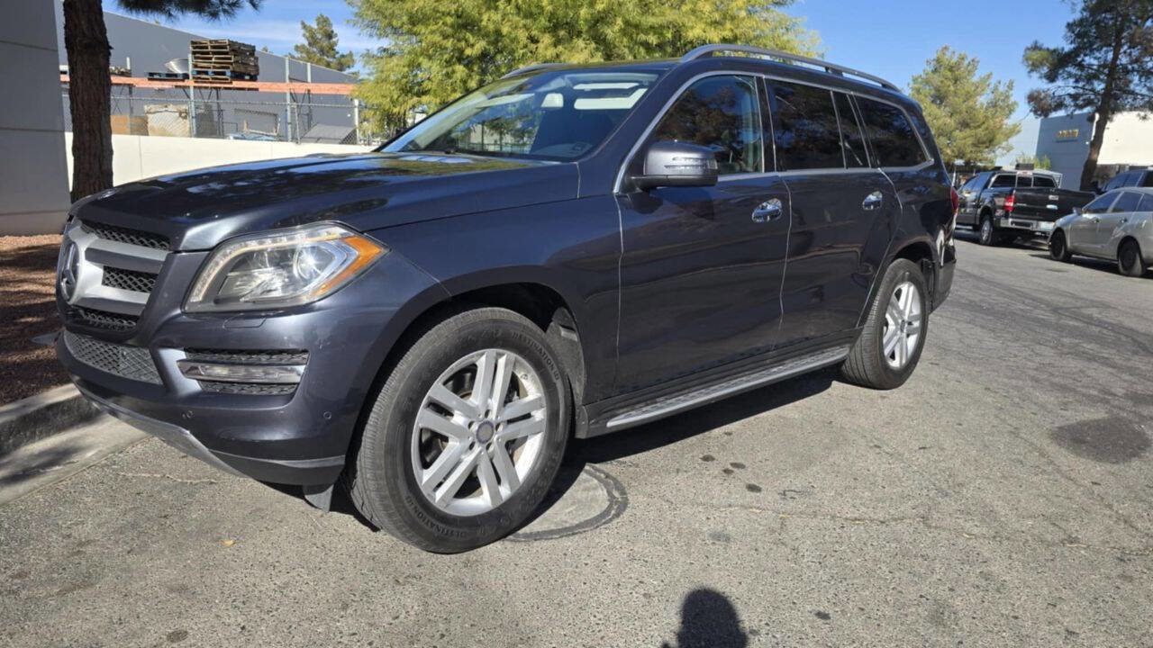 Used 2016 Mercedes-Benz GL 450 4MATIC image 4