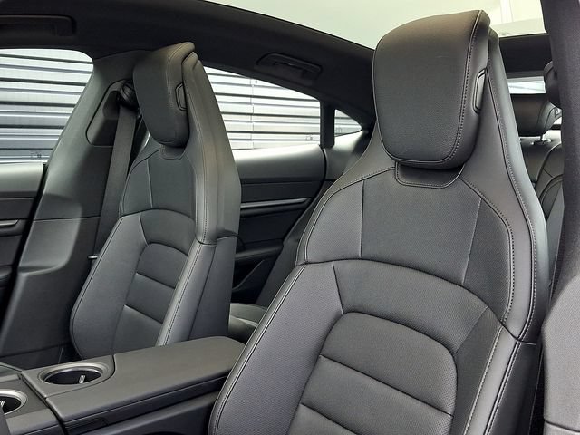 New 2026 Porsche Taycan AWD/4WD image 5