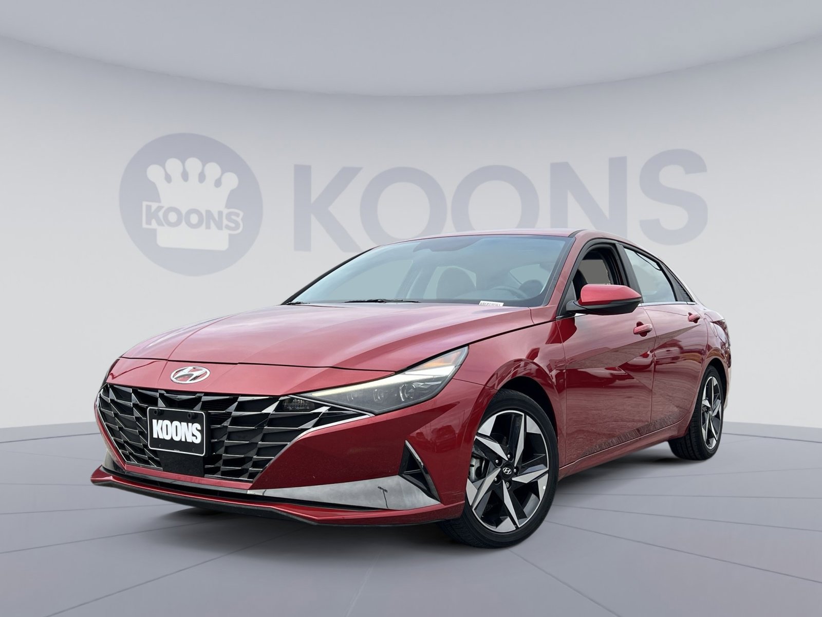 Used 2023 Hyundai Elantra Limited image 1