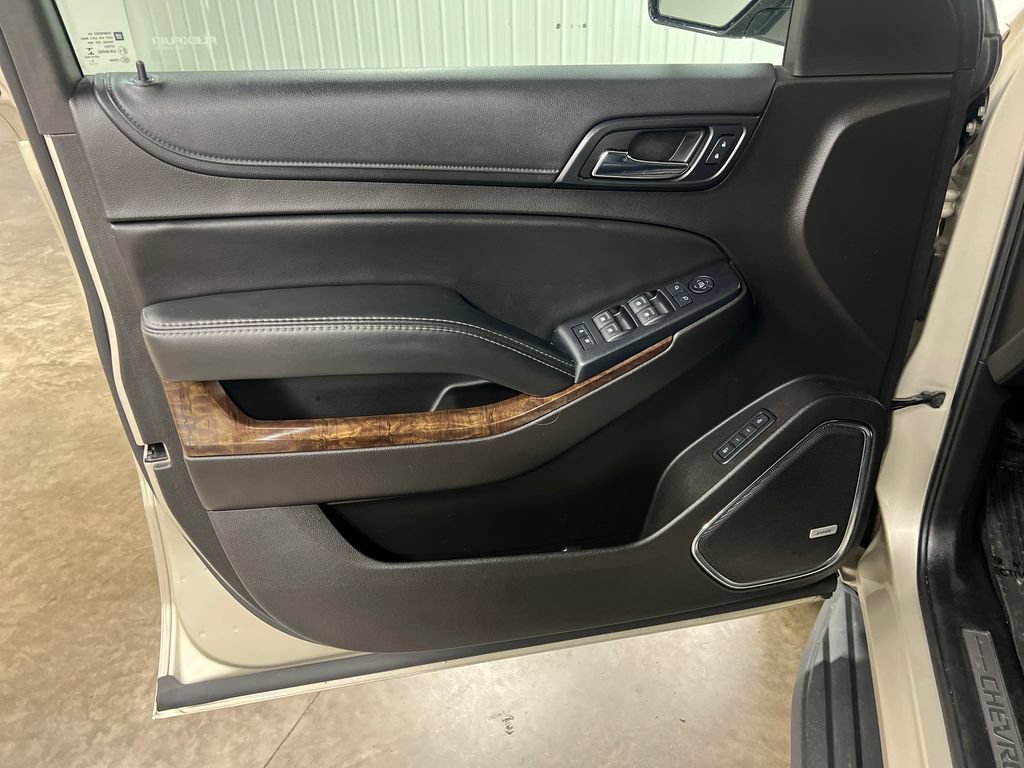 Used 2017 Chevrolet Tahoe LT AWD/4WD image 15