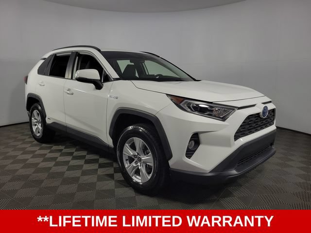 Used 2021 Toyota RAV4 XLE AWD/4WD image 3