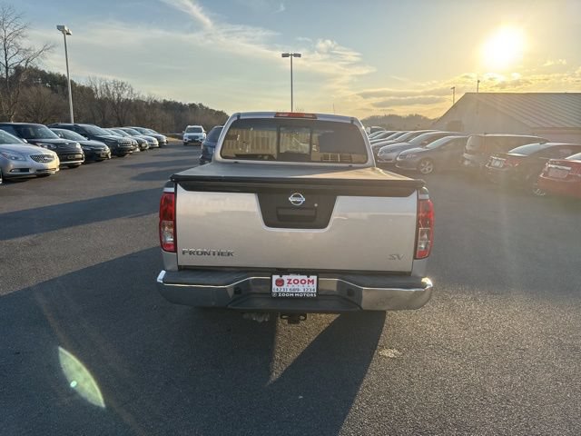 Used 2014 Nissan Frontier SV RWD image 7