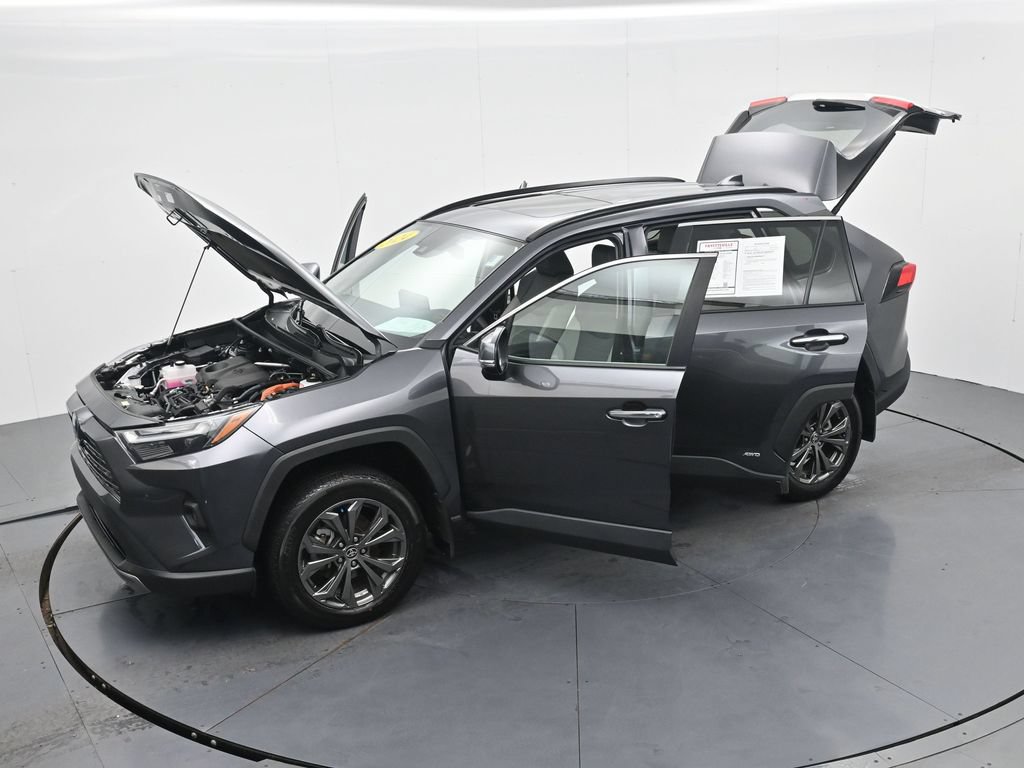 Used 2024 Toyota RAV4 Limited w/ Advanced Technology Package AWD/4WD image 39