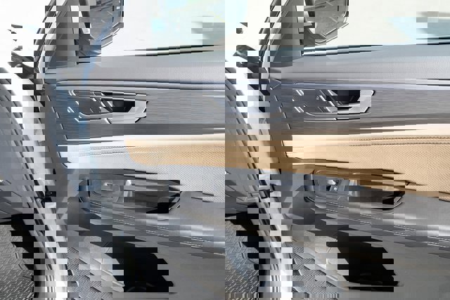 New 2026 Volkswagen Atlas Cross Sport SE image 44