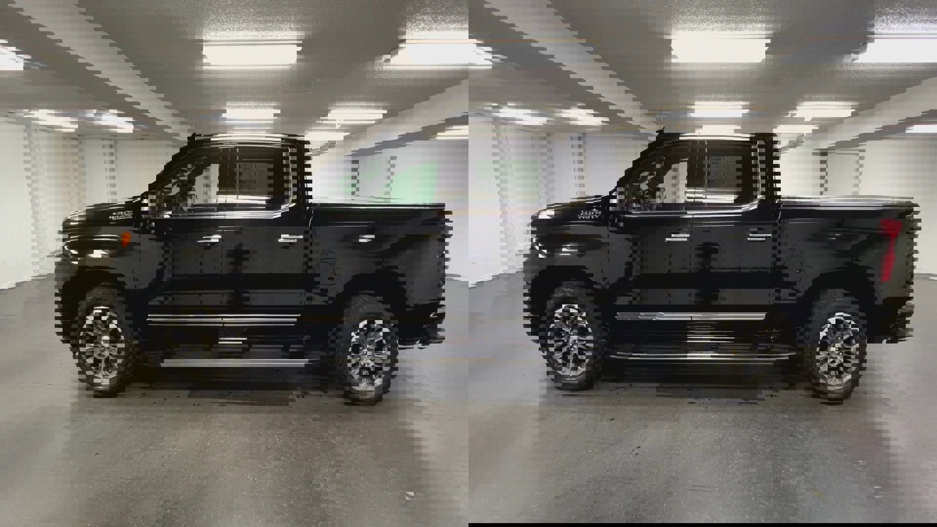 Used 2022 Chevrolet Silverado 1500 High Country w/ Max Trailering Package image 40