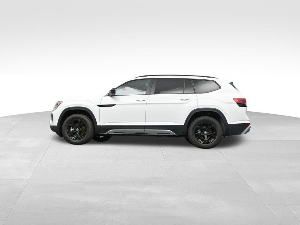 New 2025 Volkswagen Atlas Peak Edition SE image 37