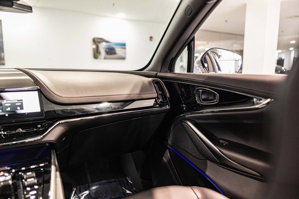 New 2026 Aston Martin DBX 707 AWD/4WD image 40