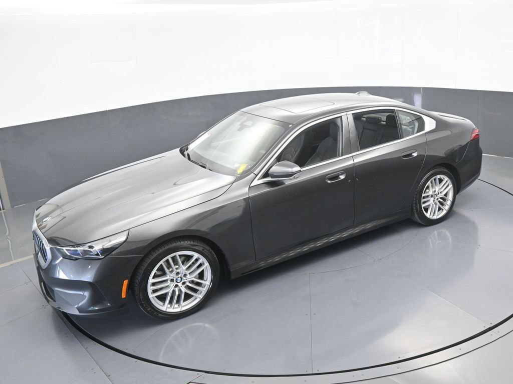 Used 2024 BMW 530i xDrive image 64