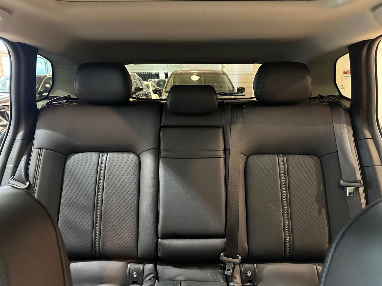 Used 2025 MAZDA CX-50 2.5 Hybrid w/ Premium Plus Pkg image 40