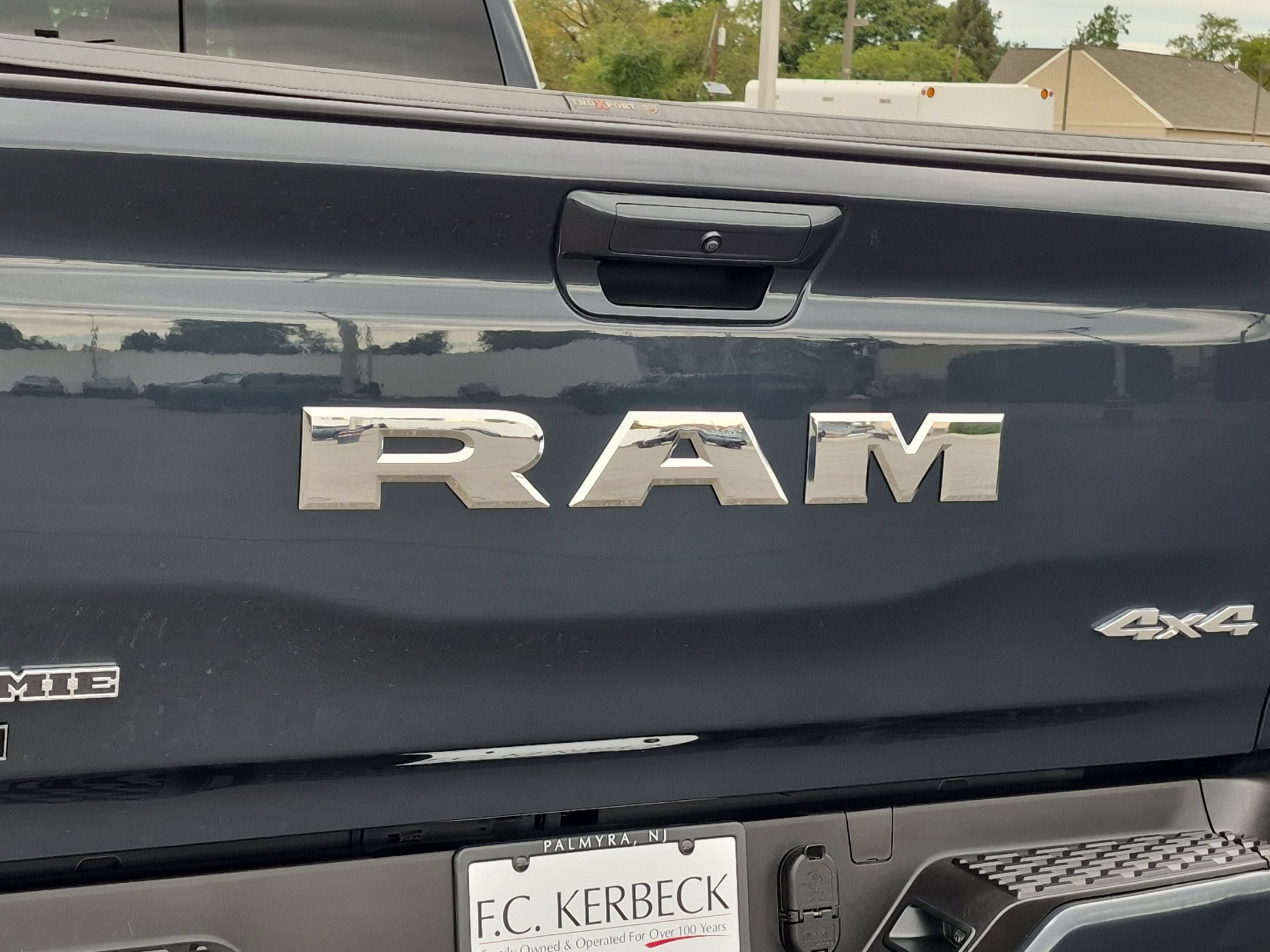 Used 2026 RAM 1500 Laramie AWD/4WD image 31