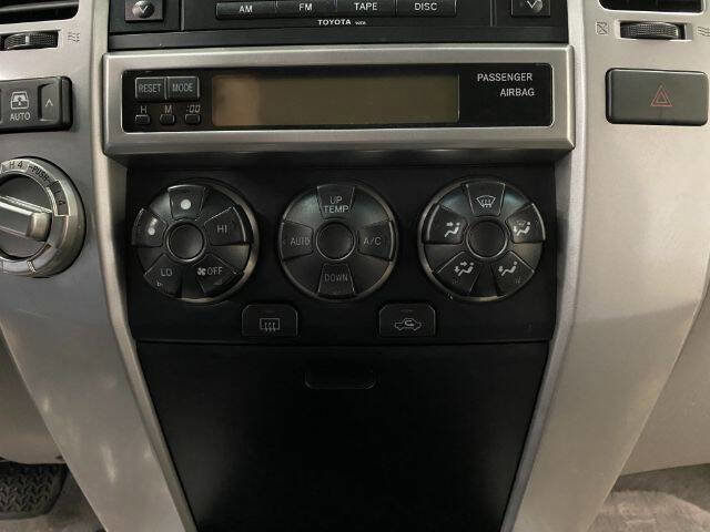 Used 2005 Toyota 4Runner SR5 image 28