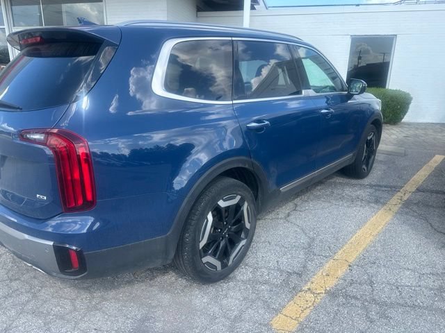 Used 2024 Kia Telluride S w/ S Sunroof Package AWD/4WD image 3