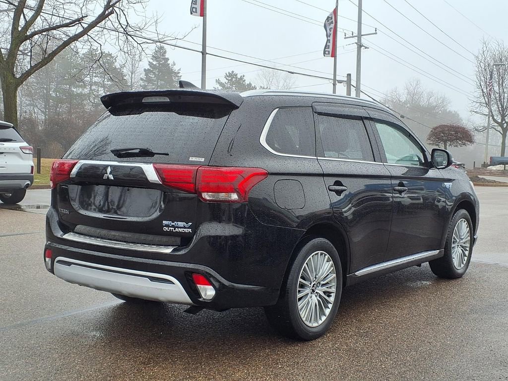 Used 2019 Mitsubishi Outlander GT image 4