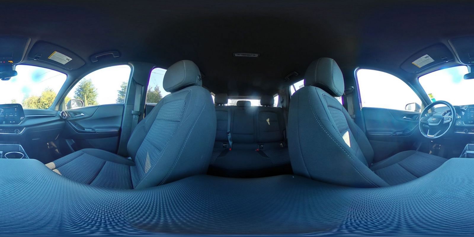 Used 2025 Chevrolet Equinox LT image 41