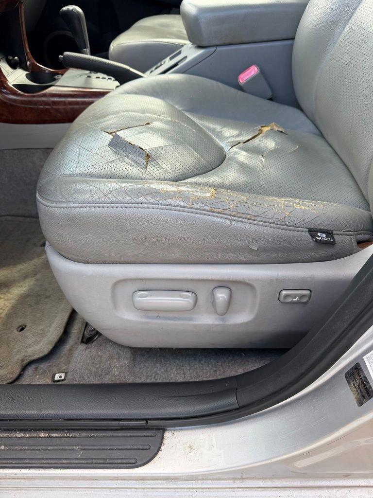 Used 2008 Toyota RAV4 Limited image 13