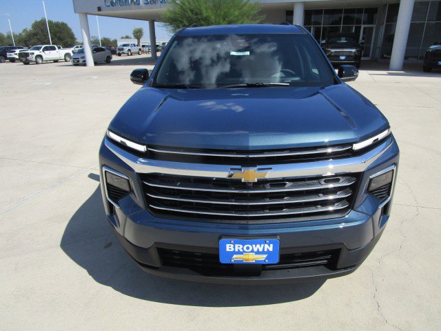 New 2026 Chevrolet Traverse LT w/ Driver Confidence Package image 2