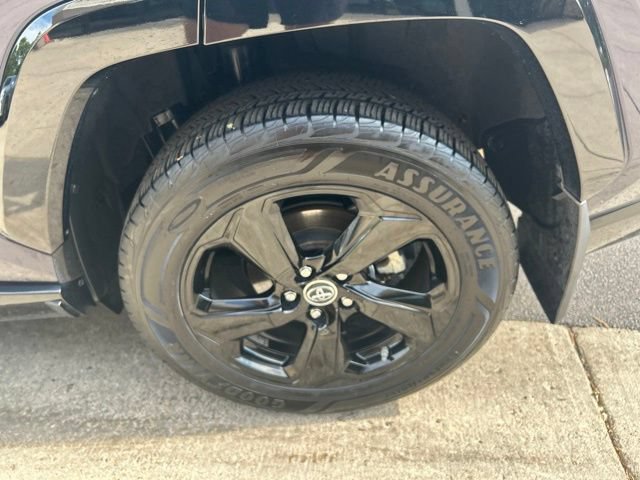 Used 2019 Toyota RAV4 XSE w/ XSE Weather Package AWD/4WD image 37