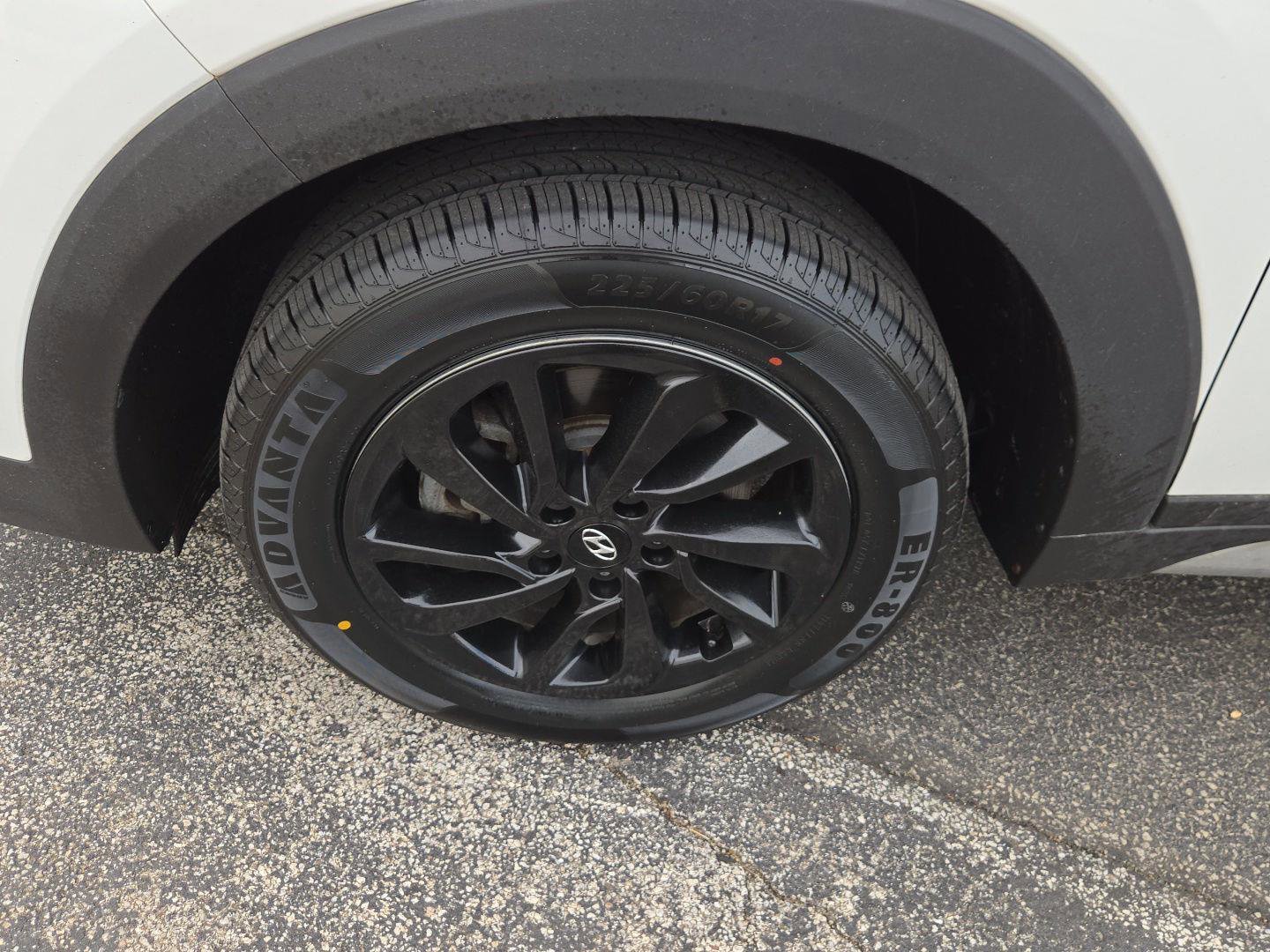 Used 2017 Hyundai Tucson SE AWD/4WD image 27
