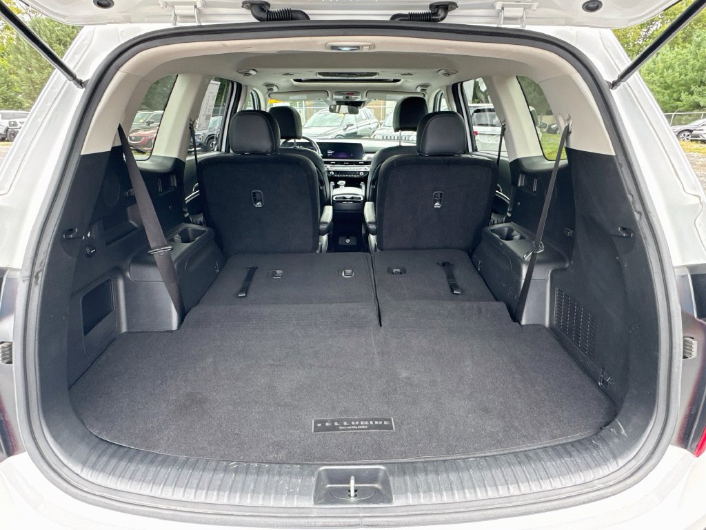 Certified 2024 Kia Telluride S w/ S Sunroof Package AWD/4WD image 30